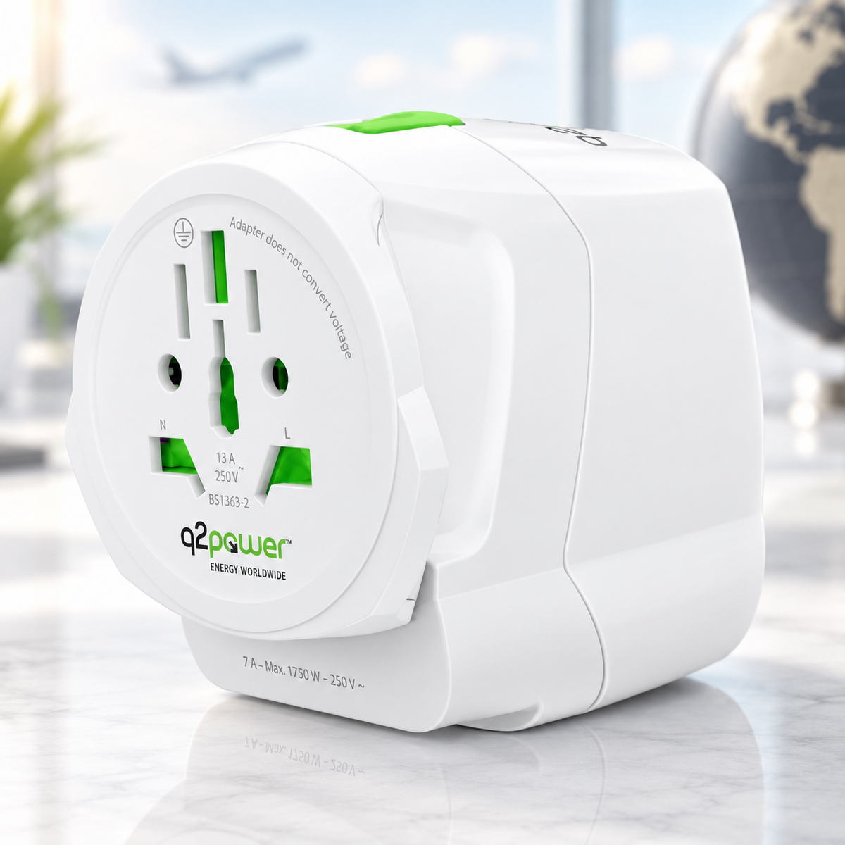 Kopp Reiseadapter Light USB AC World 2-teilig weiß   Stecker & Kupplungen